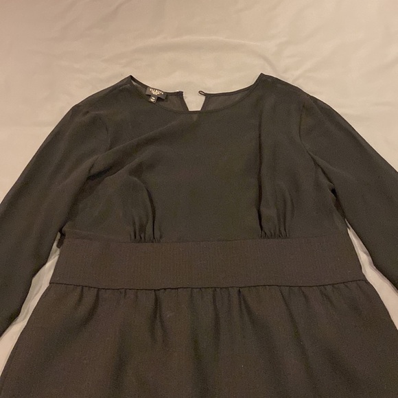 POCKETS! Classic & Chic Talbots 3/4 Sleeve LBD + Satin Lining & Sheer Bodice 14P - Picture 4 of 5